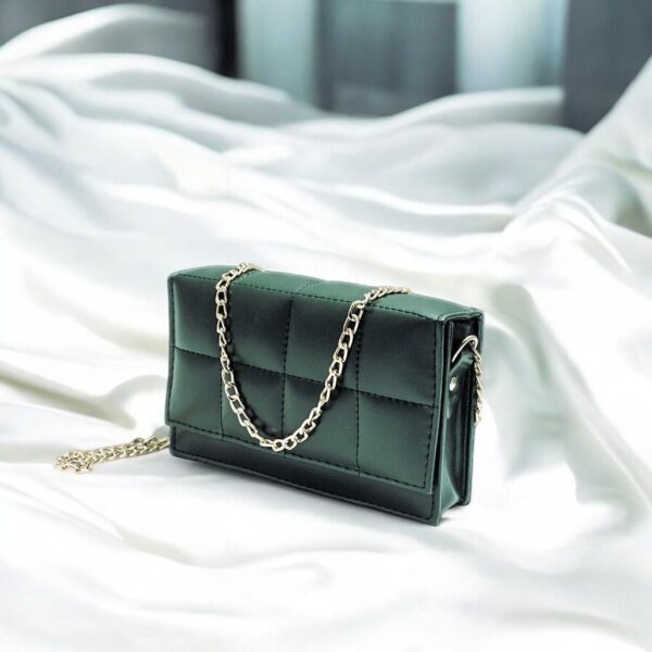Chainleaf Crossbody Bag