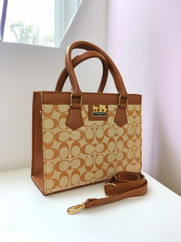 Coach Women Hand BAG - Image 5